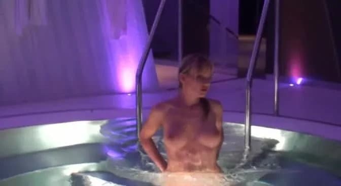Jacuzzi jizz eater