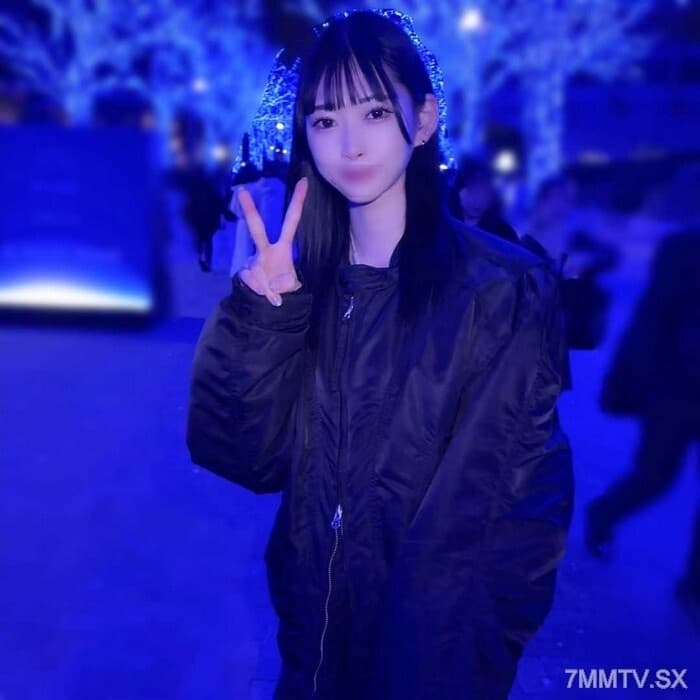 FC2-PPV-4597323 ♡ 22-Year-Old Professional Beautifier's Uncensored Sensual Peak