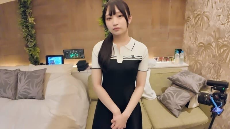 FC2-PPV-4761731 Erotic 19-Year-Old Beauty with Stunning Clarity