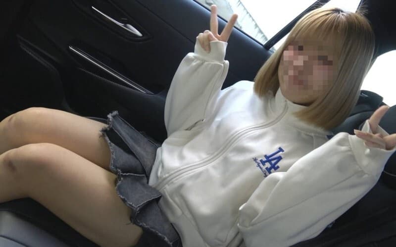 FC2-PPV-4799536 Fellatio and cum in mouth (Tsubomi-chan)