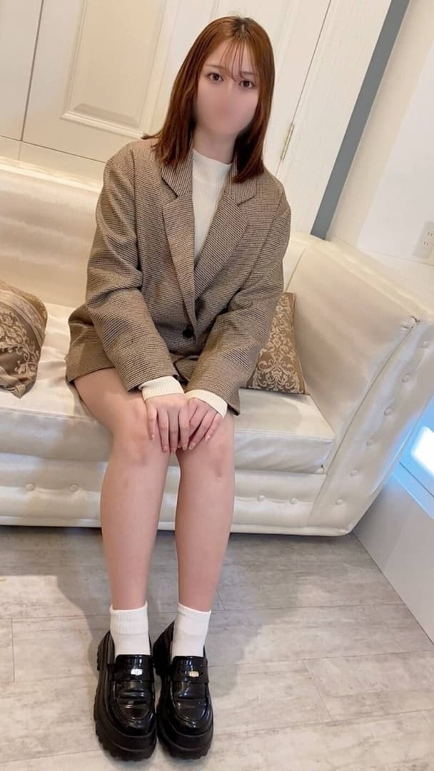 FC2-PPV-4807171 Private Shoot: Stylish Beauty Unveiled