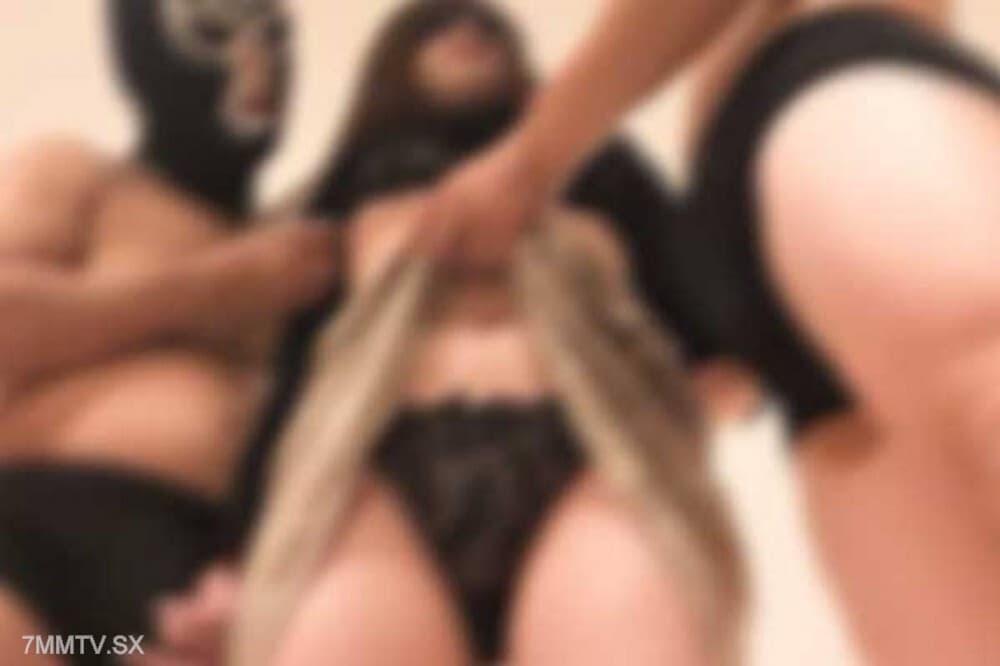 FC2-PPV-4813045: Sensual 3P with Beautiful Pregnant Wife | FC2 Market