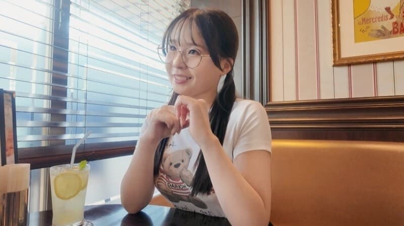 SIRO-5609 "The pinnacle of voluptuous body [Momo, 20 years old]. A man's devotion to intimate sex will leave you bewildered! The ultimate huggability! The pinnacle of the female body! [First shoot] Applying for AV online → AV experience shoot 24