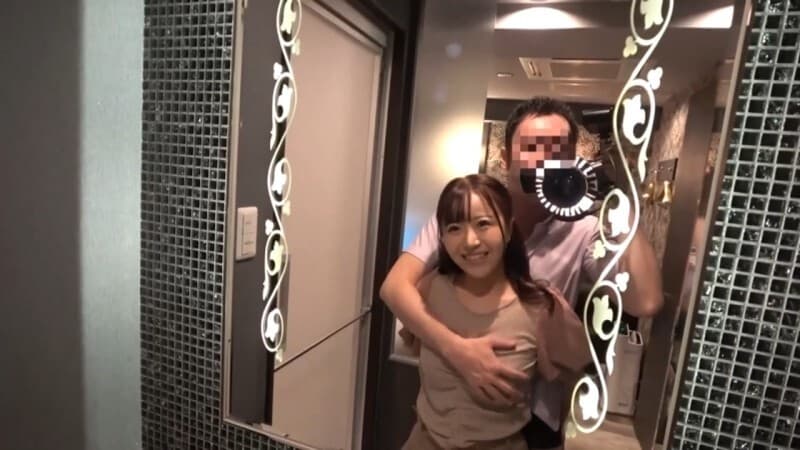 FC2-PPV-4813035 (Amateur * Individual Shooting) A dirty office lady who comes to see me even though she has a boyfriend! Her nipples are hard and her beautiful shaved pussy is penetrated deep and she ends up cumming on her tits!